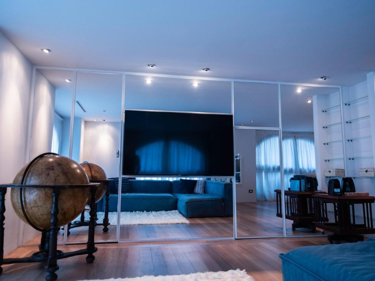 Luxury Apartment Milan Exterior photo