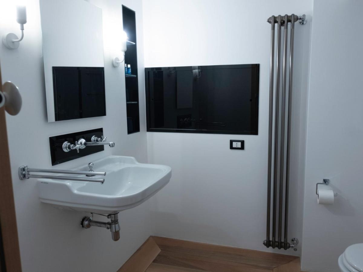Luxury Apartment Milan Exterior photo